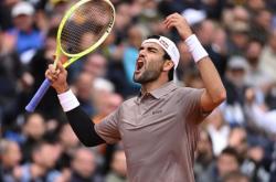 开云体育官网-包含戴维斯杯险胜蒙特卡洛大师赛，兹维列夫点燃赛场的词条