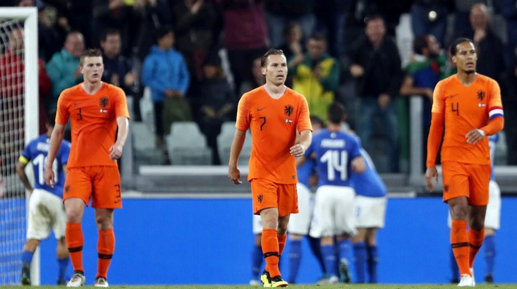 罗马尼亚小组赛晋级，展现实力