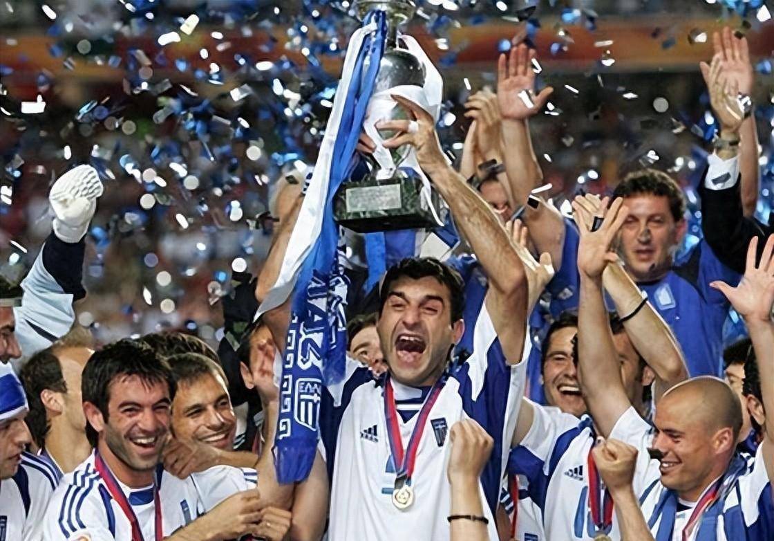 巴西主教练:球队目标夺得美洲杯冠军 巴西主教练:球队目标夺得美洲杯冠军