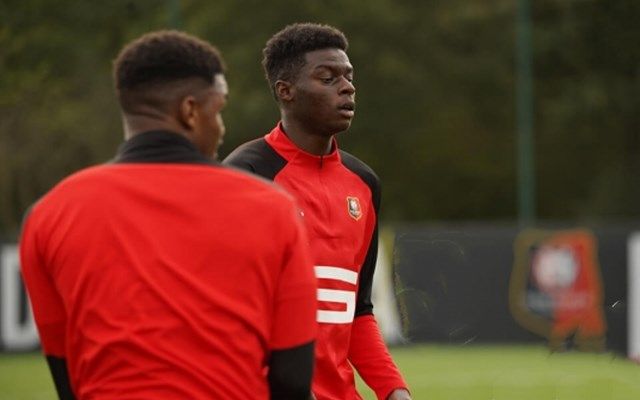 雷恩客场逼平对手，表现令人满意