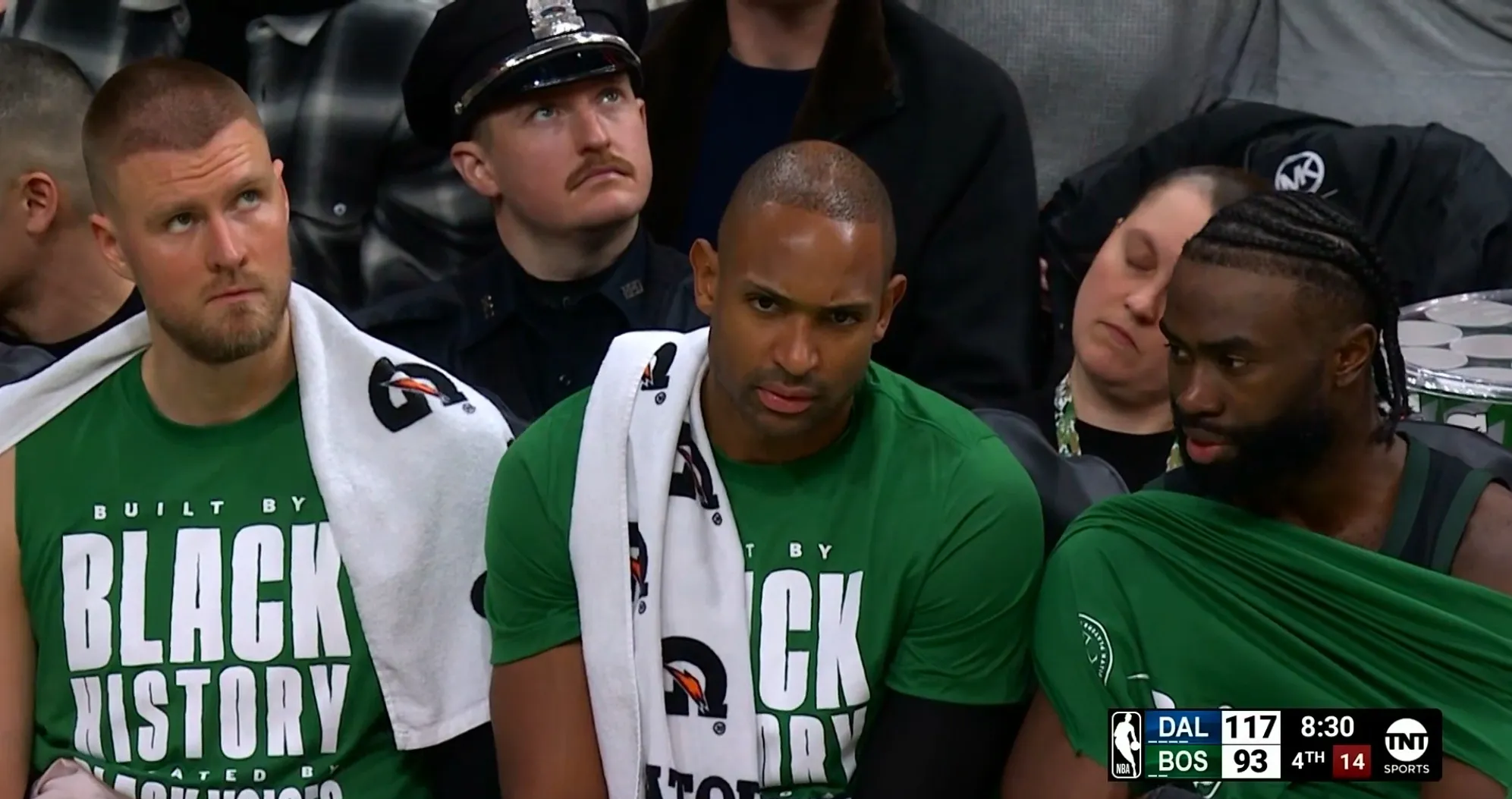 凯尔特人轻取独行侠,乔治扛起全队 凯尔特人轻取独行侠,乔治扛起全队