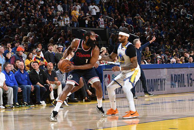 广东队逆转快船，伦纳德带队取胜