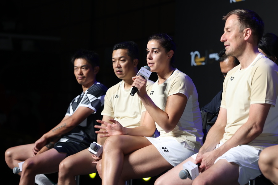 英格兰羽毛球队完胜日本羽毛球队，陶菲克送出助攻的简单介绍