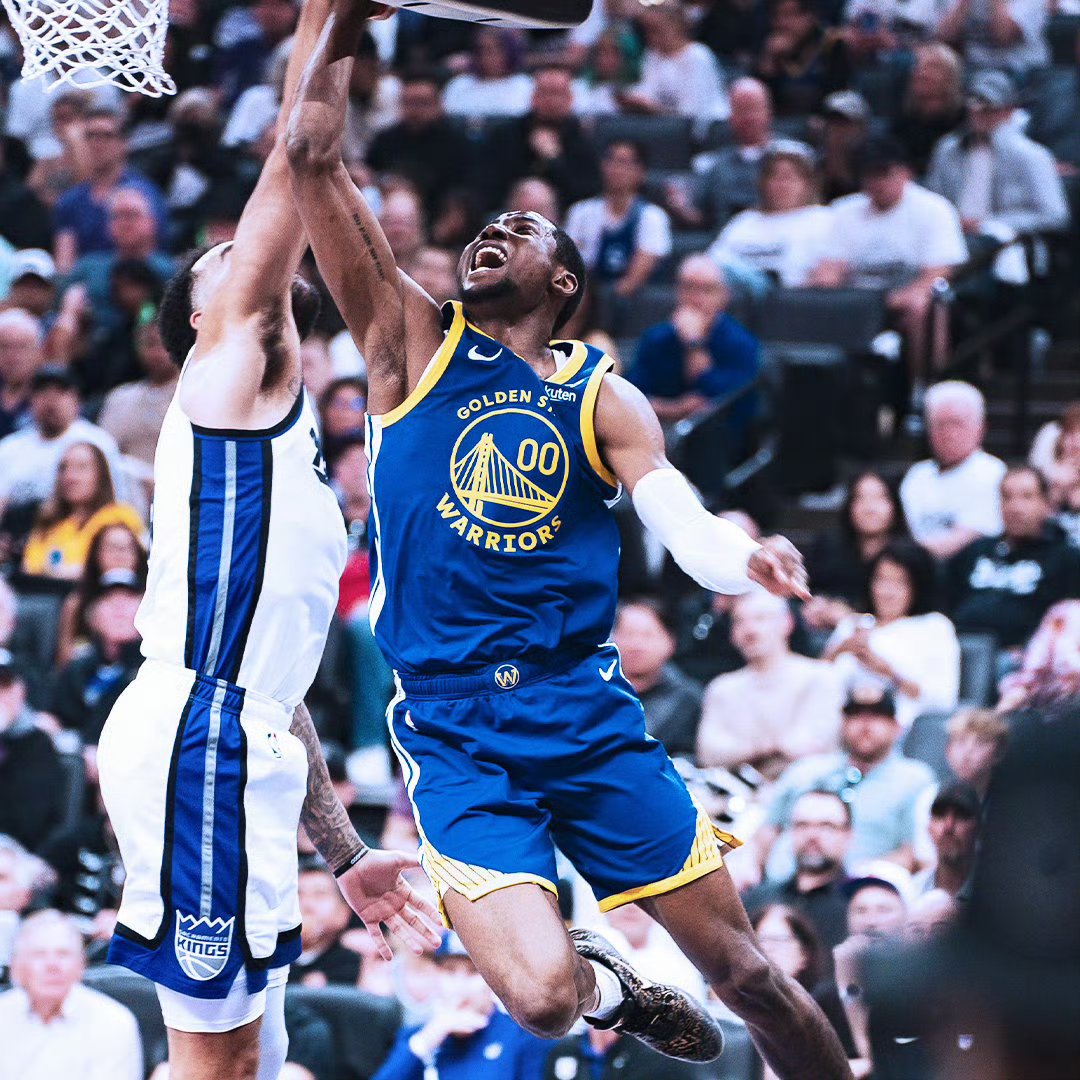 76人鏖战雄鹿,克莱状态火热的简单介绍 76人鏖战雄鹿,克莱状态火热的简单介绍