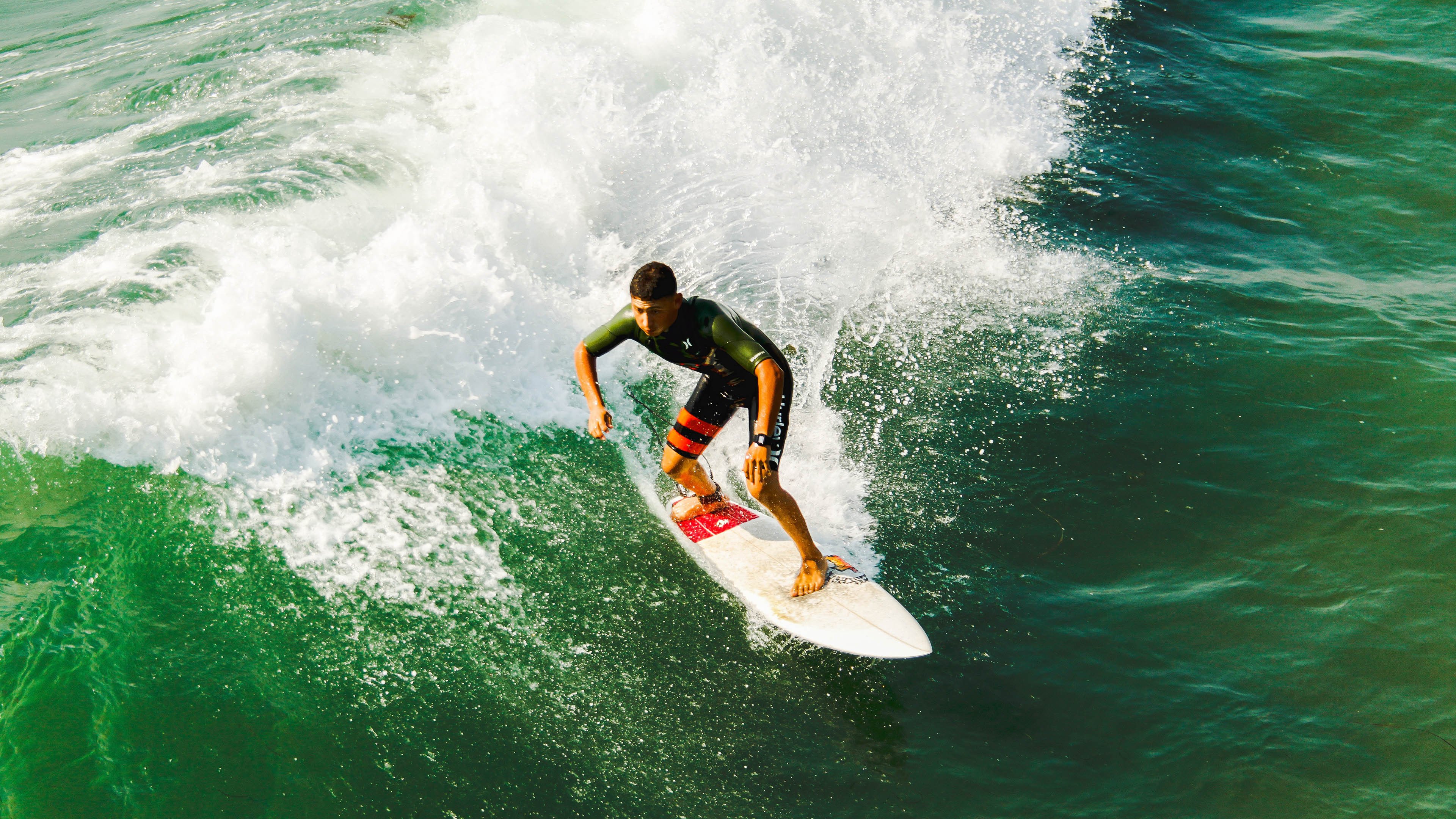当倒计时归零，伦纳德选择成为利剑而非盾牌