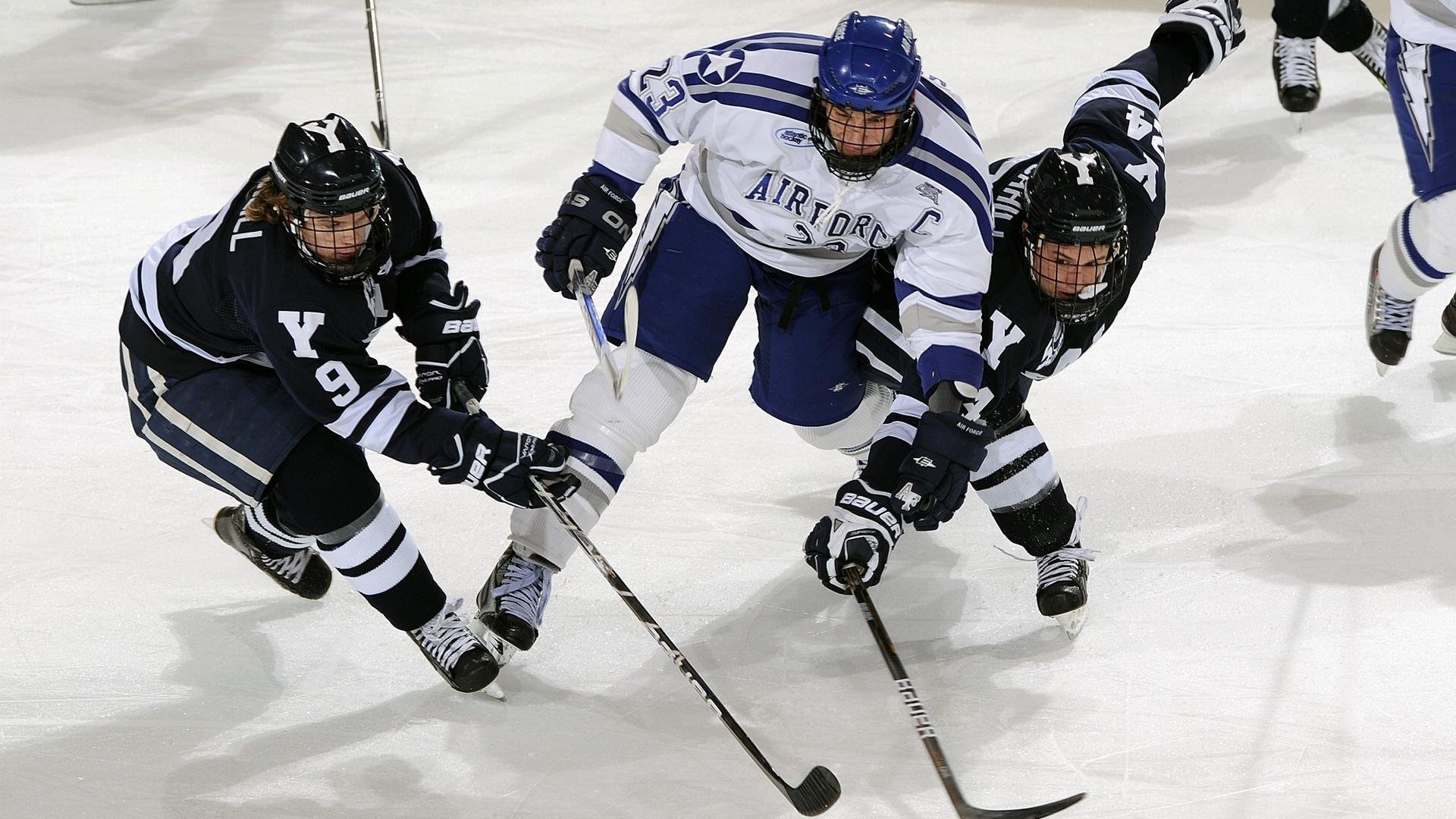 红骑的逆袭，当阿隆索点燃哈斯城堡的烽火