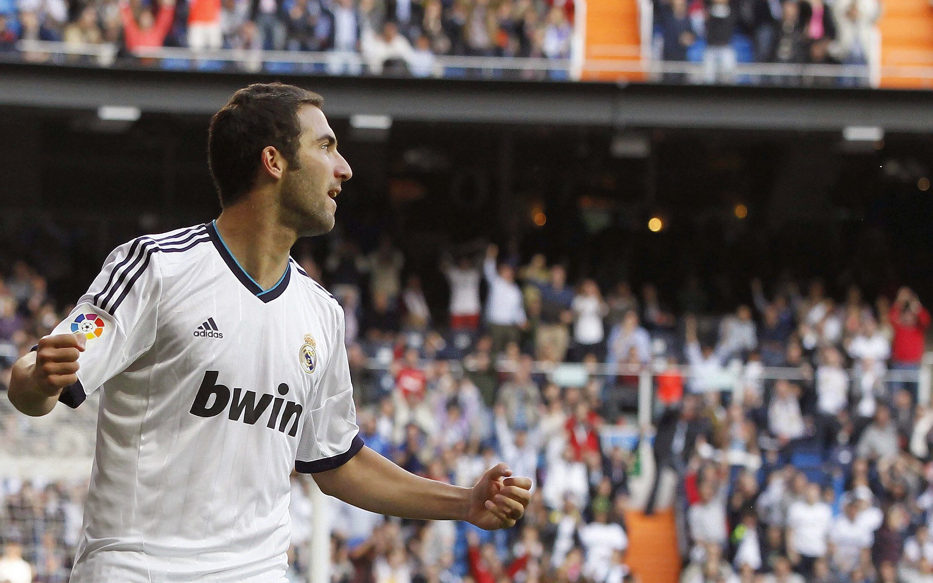 绝杀与纪录，戈麦斯与乌克兰，在历史节点上的两次孤独守望