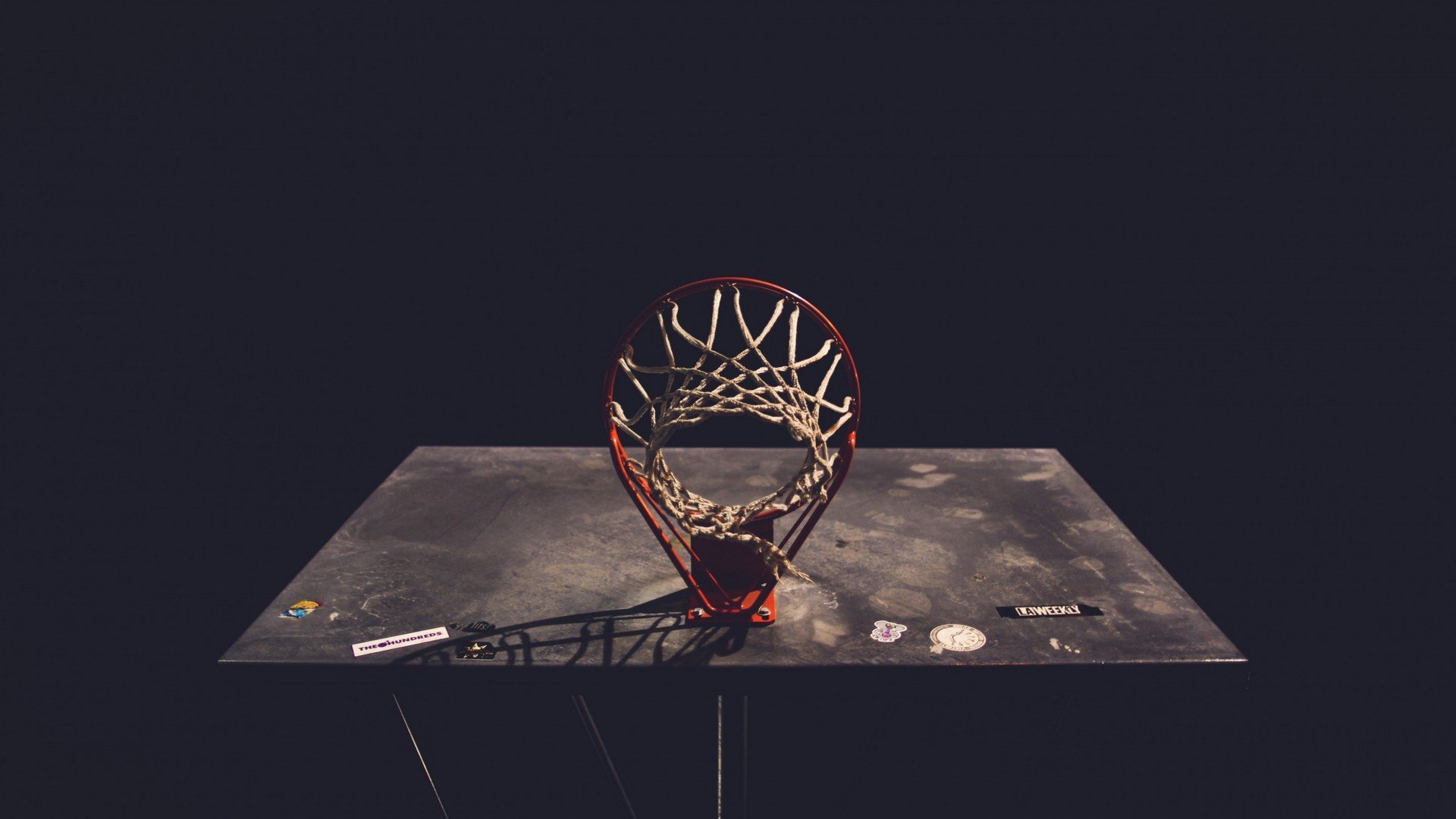 当红黑战袍闪耀NBA,一场关于唯一性的足球与篮球跨时空对话